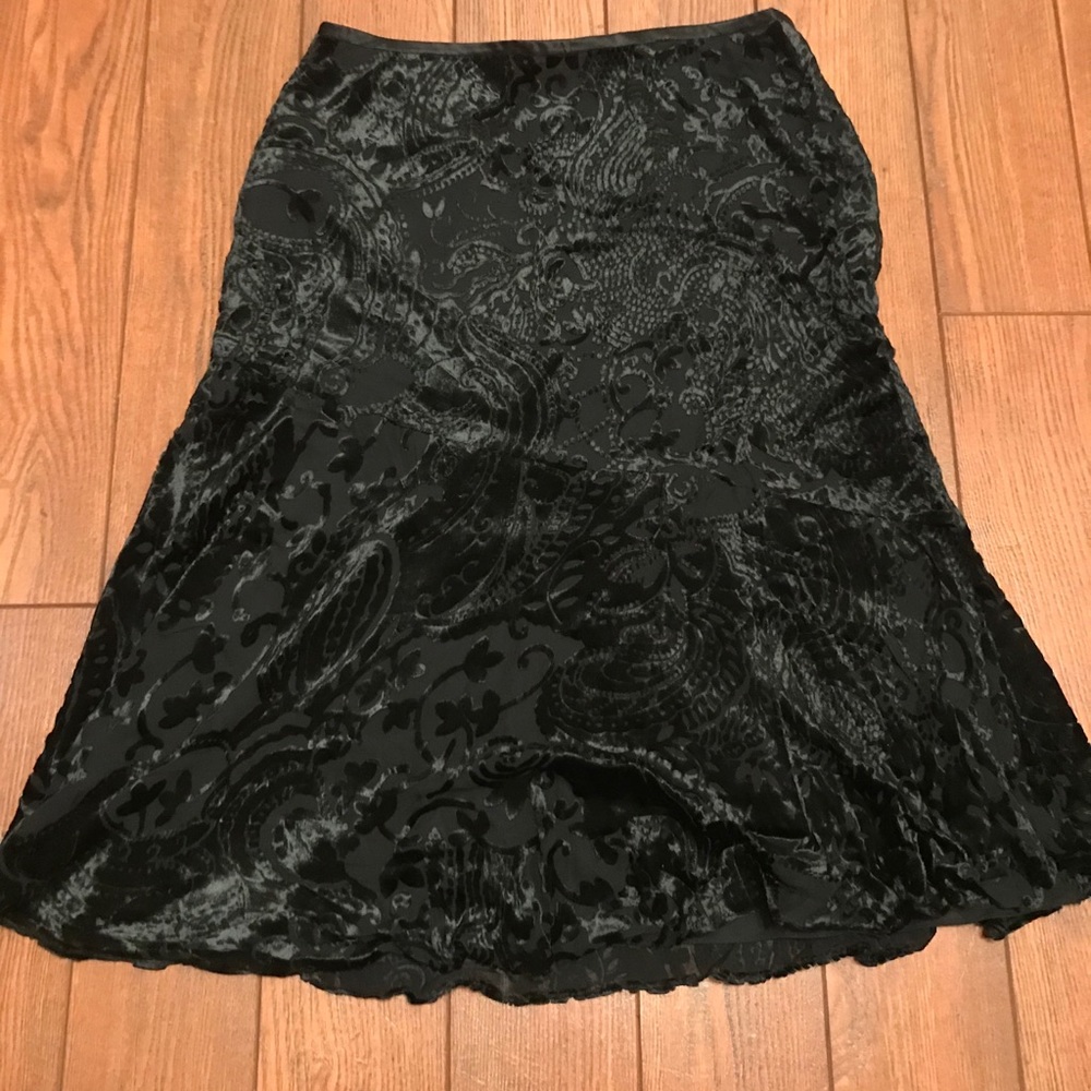 ANN TAYLOR sz 10 black skirt EUC